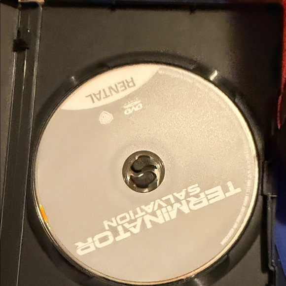 Terminator Salvation DVD π― - Picture 2 of 4